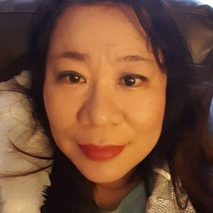 Meet your Posher, Gloria